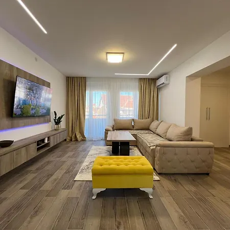 28 Apartment Arandjelovac